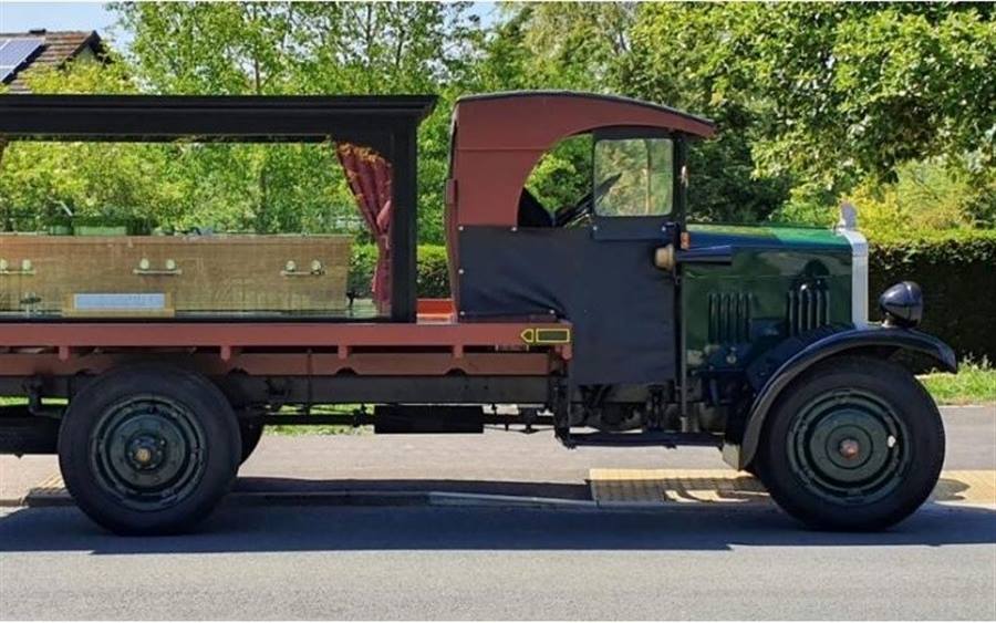 Vintage Hearse Funeral Lorry Vintage Funeral Hearse