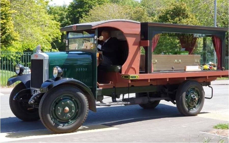 Vintage Hearse Funeral Lorry Vintage Funeral Hearse